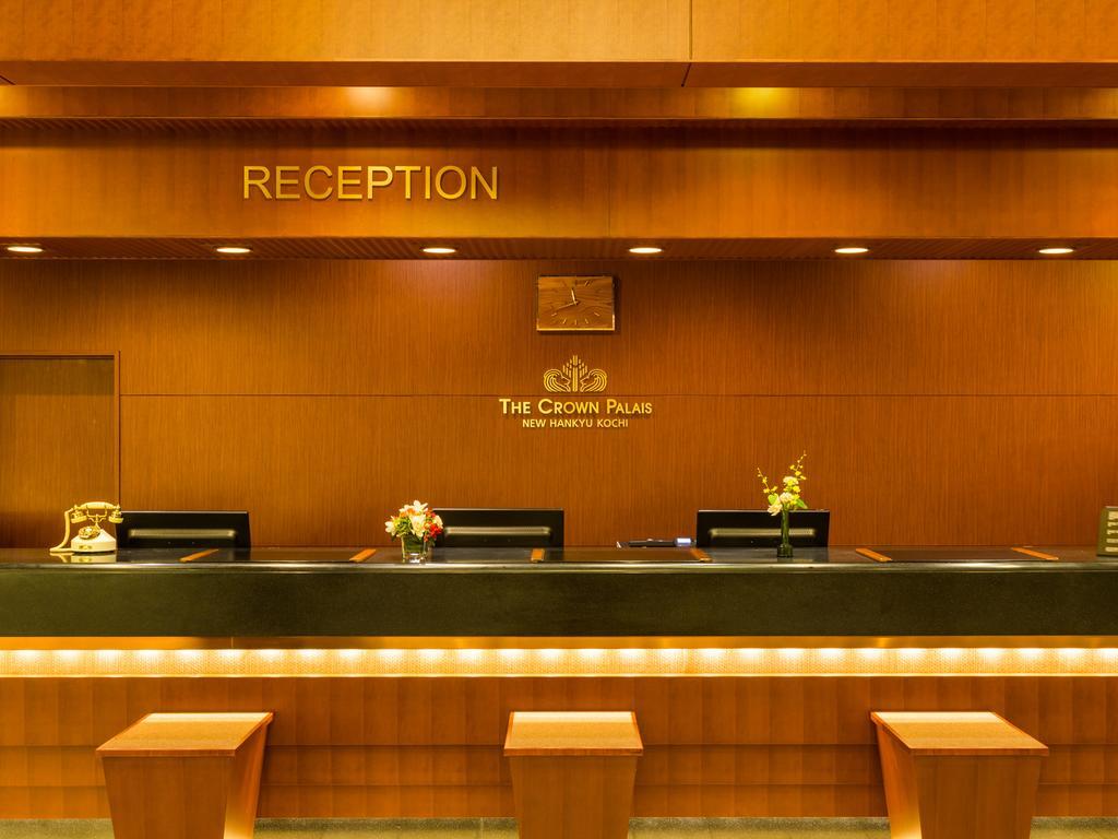 The Crown Palais New Hankyu Kochi Exterior photo
