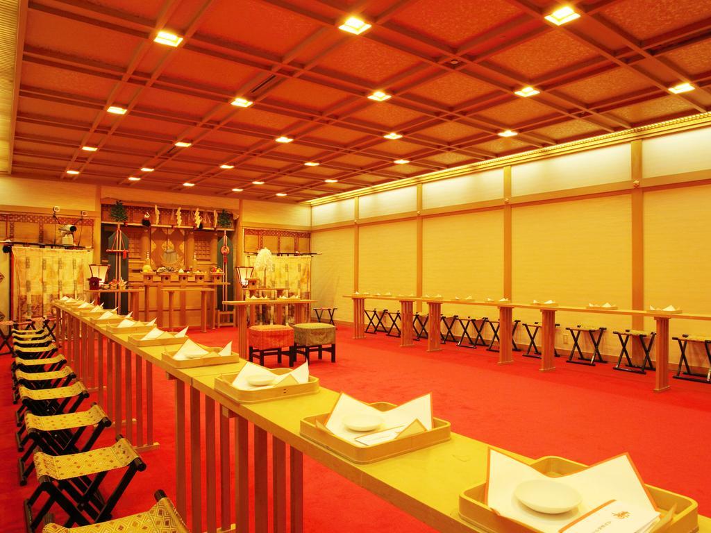 The Crown Palais New Hankyu Kochi Exterior photo
