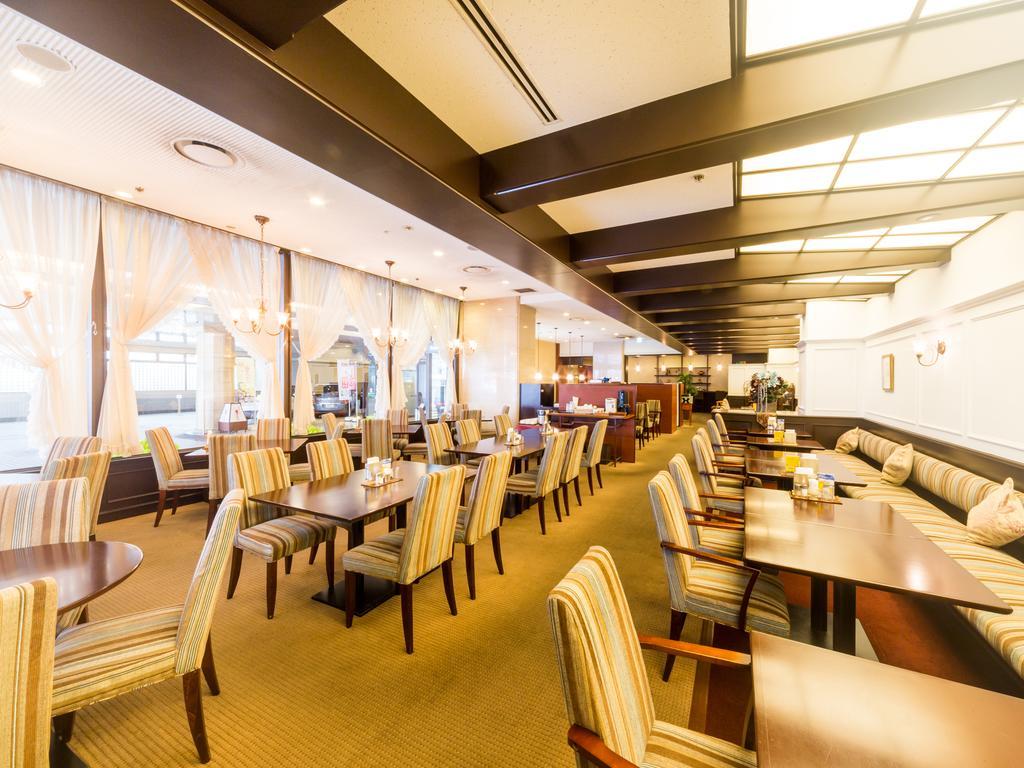 The Crown Palais New Hankyu Kochi Exterior photo